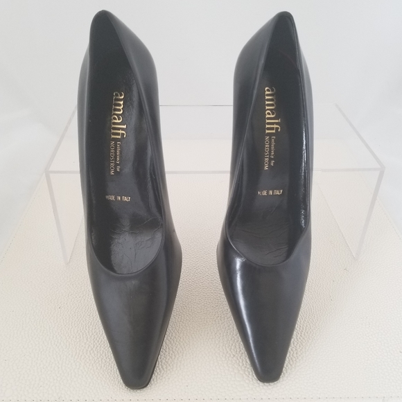 NWOT AMALFI HEELS - Picture 2 of 6